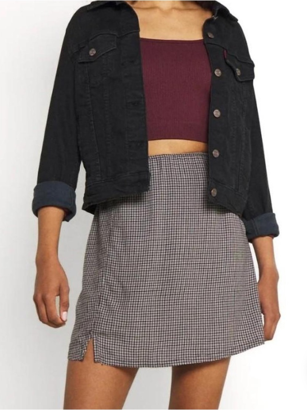 American Eagle Outfitters Black and White Mini Skirt with Subtle Slit